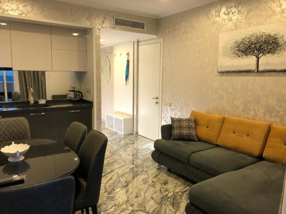 Black Sea VI Dari Apartments Batumi Zewnętrze zdjęcie